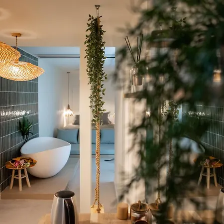 La Penida Suite Avec Sauna & Baignoire - Hyper Centre Lille *